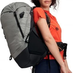 Mammut Ducan 30 Sac à dos de randonnée Femme, gris/noir 11 Mammut Ducan 30 Sac à dos de randonnée Femme, gris/noir -Sacs à dos Boutique mammut ducan hiking backpack 30l women granit black 4 1